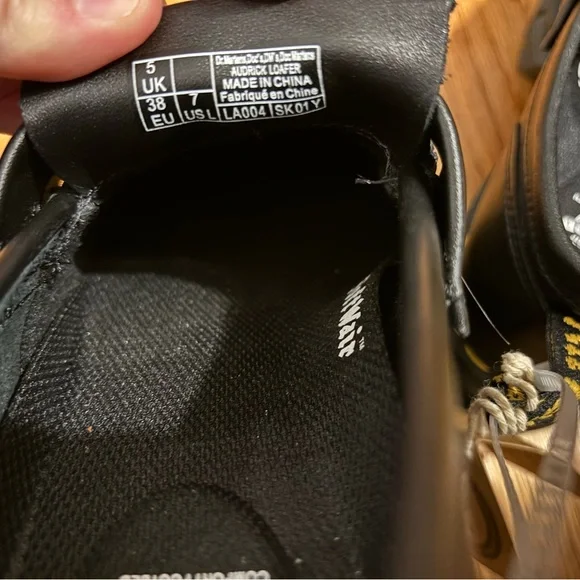 Dr. Martens Loafer - Picture 6 of 6